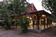 Functional Hall Homestay Tembi