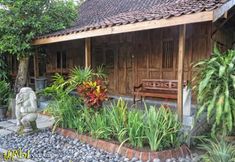 Bangunan 7 Homestay Tembi