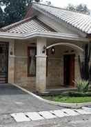 EXTERIOR_BUILDING Mulyasari Guest House Syariah Pasteur