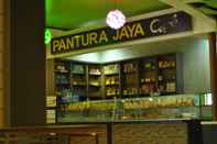 Bar, Kafe dan Lounge Hotel Pantura Jaya