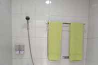 In-room Bathroom Hotel Wisata Jambi