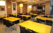 Restoran 3 Karsa Utama Hotel