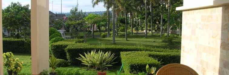 Lobby Villa Sophia Cimacan Puncak