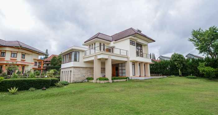 Bangunan Villa Sophia Cimacan Puncak