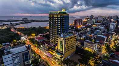 Bên ngoài 4 Arthama Hotel Makassar