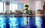 Swimming Pool 4 Arthama Hotel Makassar