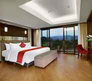 Phòng ngủ 2 ASTON Sentul Lake Resort & Conference Center