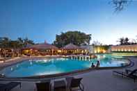 Kolam Renang Bluewater Maribago Beach Resort