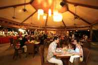 Restoran Bluewater Maribago Beach Resort