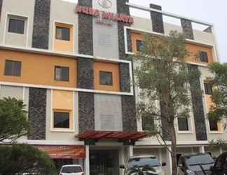 Bên ngoài 2 Hotel Nusa Wijaya Syariah