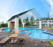 Swimming Pool 4 Villa Istana Bunga - Chamomile