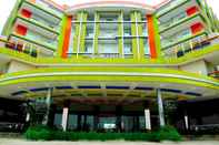 Exterior V Hotel Jambi