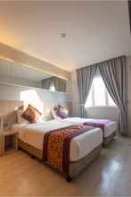 Bedroom 4 Orange Premier Hotel Taman Segar