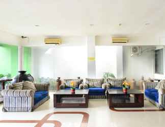 Bangunan 2 Hotel Caravan