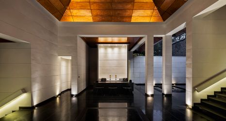 Lobby 2 Paresa Phuket