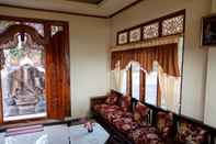 Lobi Tiing Bali Guest House Adventure