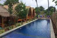 Swimming Pool Damai Bungalows Gili Air