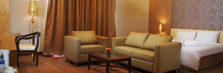 Lobi Sutan Raja Hotel & Convention Centre Amurang