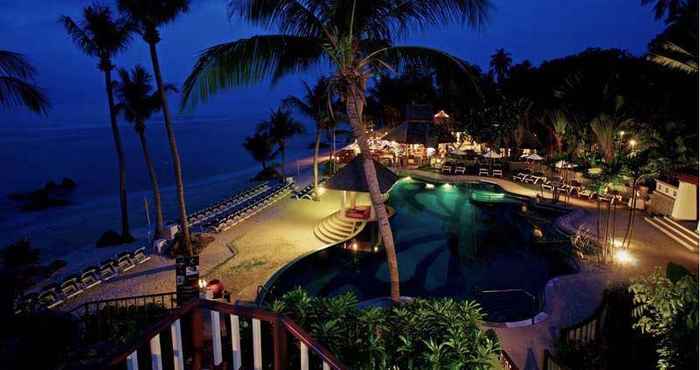 Kolam Renang Centara Villas Samui