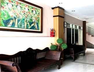 Lobby 2 NOVATEL Malioboro Yogyakarta