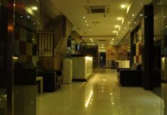 Lobi 5 Signature Hotel