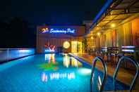 Swimming Pool Hotel Ahava