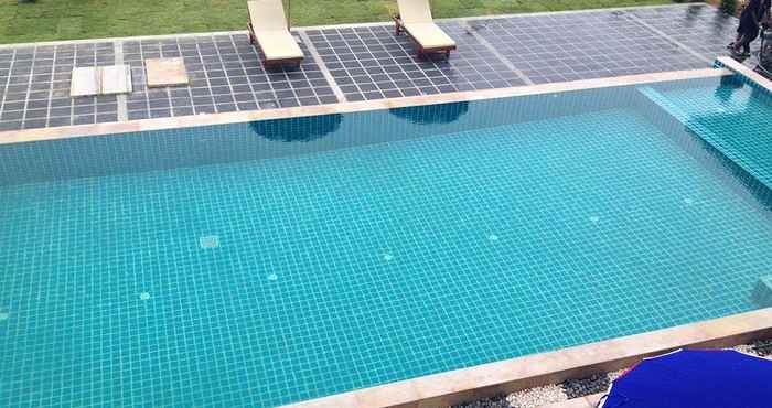 Swimming Pool Sea Mountain Khanom Hotel