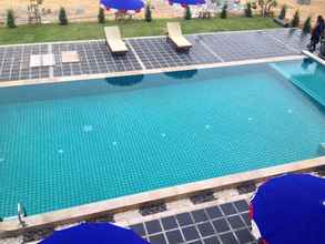 Swimming Pool 4 Sea Mountain Khanom Hotel