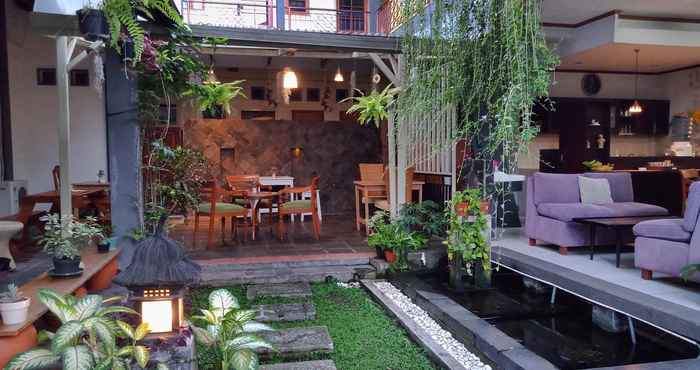 พื้นที่สาธารณะ Rumah Asri Bed And Breakfast