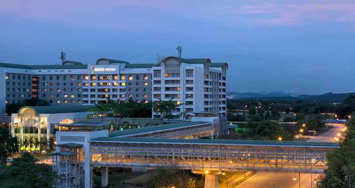 Luar Bangunan Sama Sama Hotel KLIA