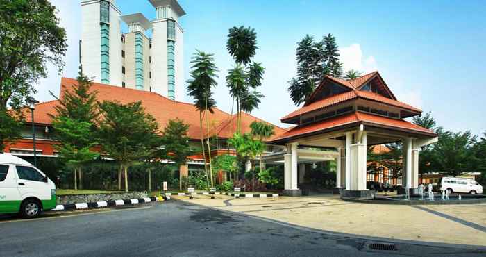 Bên ngoài Nilai Springs Resort Hotel