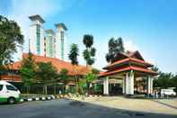 Exterior Nilai Springs Resort Hotel