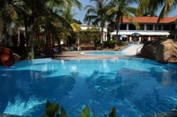 Swimming Pool Nilai Springs Resort Hotel