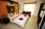 Kamar Tidur 7 Lanta Palace Resort & Beach Club