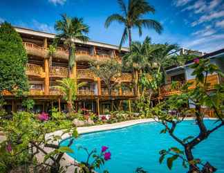 Exterior 2 Red Coconut Beach Hotel Boracay