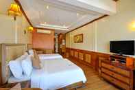 Kamar Tidur Red Coconut Beach Hotel Boracay