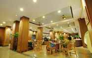 Lobi 5 Golden Beach Hotel Pattaya