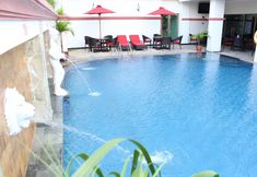 Swimming Pool 5 Swiss-Belhotel Tarakan