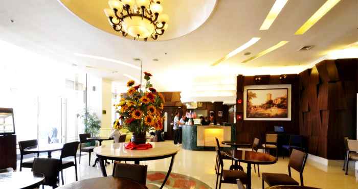 Lobby Eurotel North Edsa