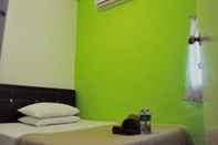 Bilik Tidur Monkey Motel & Cafe