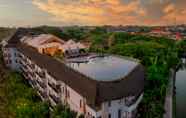 Swimming Pool 2 The Nest Hotel Nusa Dua