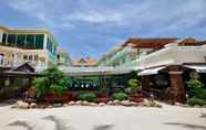 Lobby 3 Boracay Mandarin Island Hotel