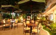 ร้านอาหาร 2 The Apo View Hotel