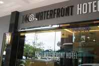 ภายนอกอาคาร KK Waterfront Hotel