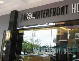 Exterior 2 KK Waterfront Hotel