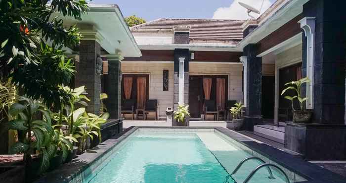 Kolam Renang Denays Guest House Jimbaran