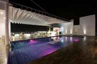 Swimming Pool Amerin Hotel Johor Bahru