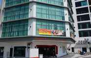 Exterior 2 Super 8 Hotel @ Bayan Baru