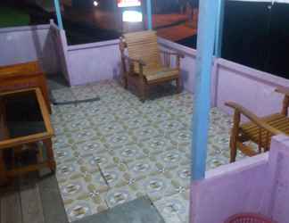 Lobi 2 Penginapan Murah (Lodging House)