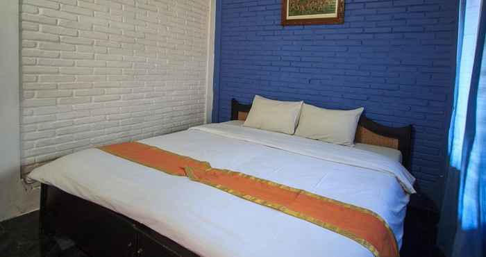 Kamar Tidur RaBaSTa Kuta Beach Inn